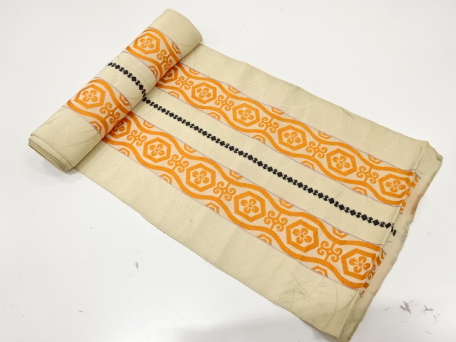 アンティーク　縞に花菱・亀甲模様織り出し　八寸帯地反物